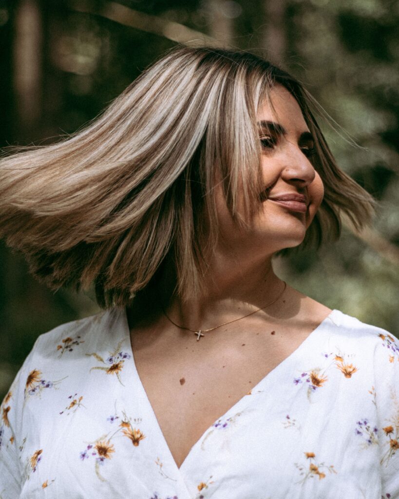 Frauen Portrait Shooting im Wald